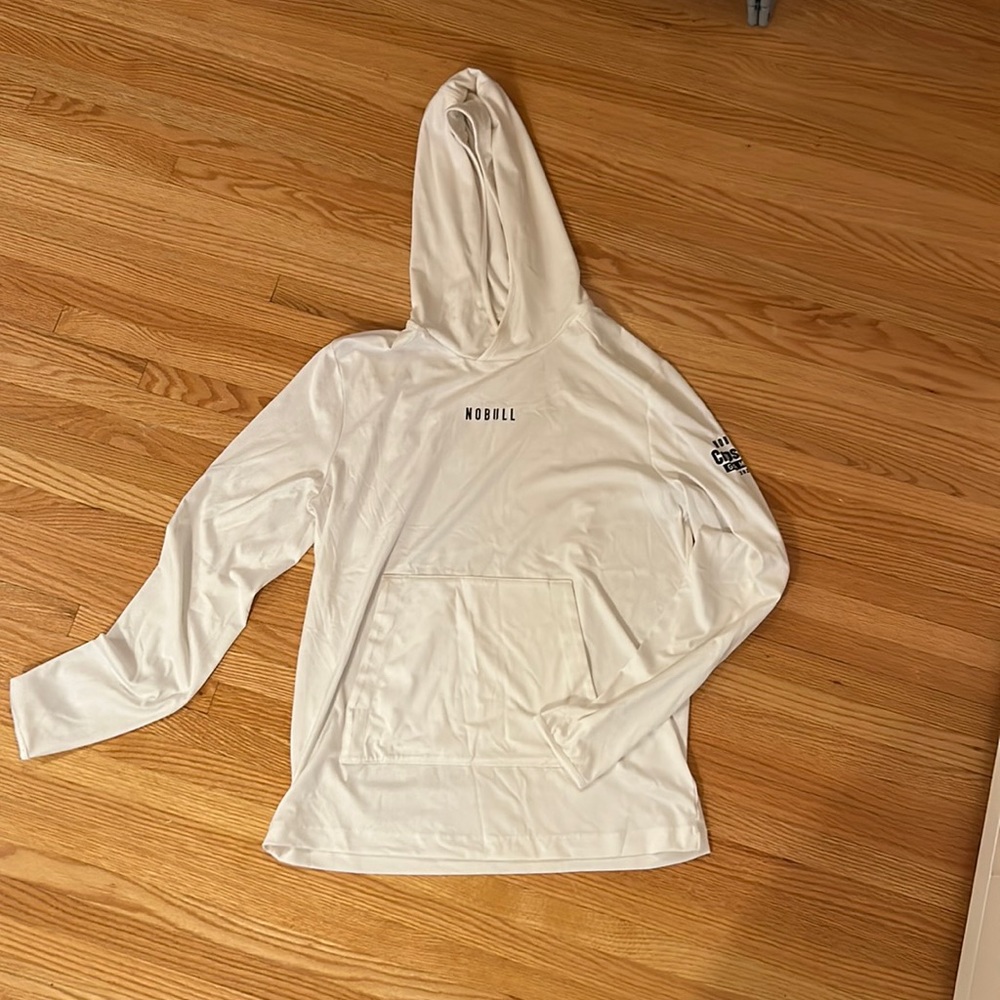 never worn Nobull pullover